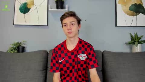 Snapshot of viego_pattel chatting on November 14, 2025, 5:22 pm Viego Pattel online show from November 14, 2025, 5:22 pm