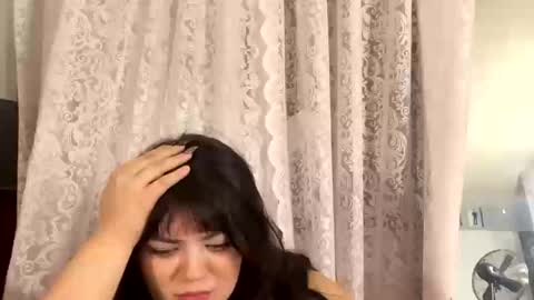 viennavisabelle online show from October 11, 2025, 4:55 am