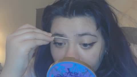 viennavisabelle online show from February 15, 2026, 2:41 am