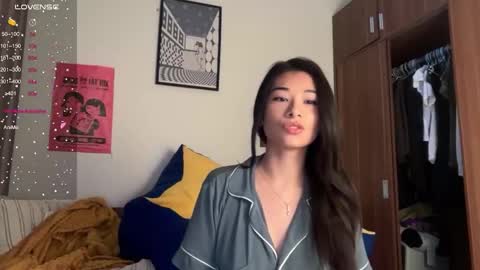 vietwhhore online show from January 16, 2026, 5:00 am