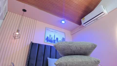 Viiolett online show from February 6, 2026, 8:34 pm