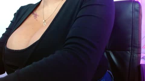 viioleta online show from April 9, 2026, 12:21 pm