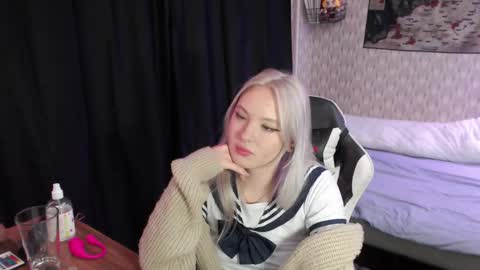 vikapowers online show from December 4, 2024, 11:57 pm