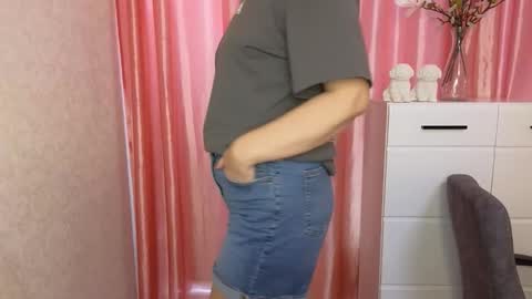 Vika online show from September 18, 2025, 9:44 am