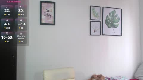 Snapshot of viki_mom chatting on January 25, 2025, 4:46 pm Viki Mom online show from January 25, 2025, 4:46 pm
