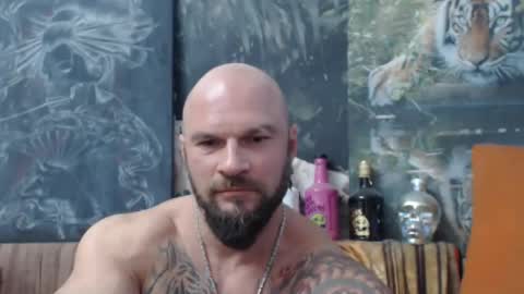 Snapshot of viking_me chatting on October 4, 2025, 3:21 pm viking online show from October 4, 2025, 3:21 pm