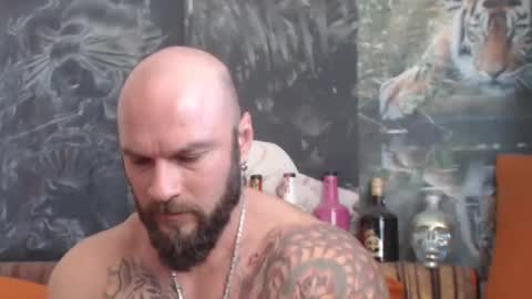 Snapshot of viking_me chatting on October 31, 2025, 8:15 am viking online show from October 31, 2025, 8:15 am