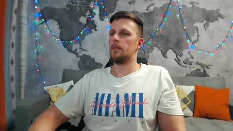 Snapshot of vikingchrisss chatting on December 20, 2024, 10:22 pm vikingchrisss online show from December 20, 2024, 10:22 pm