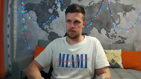 Snapshot of vikingchrisss chatting on December 23, 2024, 11:25 am vikingchrisss online show from December 23, 2024, 11:25 am