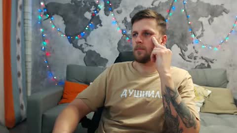 Snapshot of vikingchrisss chatting on December 30, 2024, 10:32 am vikingchrisss online show from December 30, 2024, 10:32 am