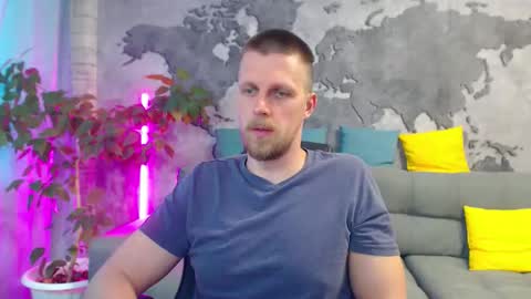 vikingchrisss online show from May 24, 2026, 11:04 am