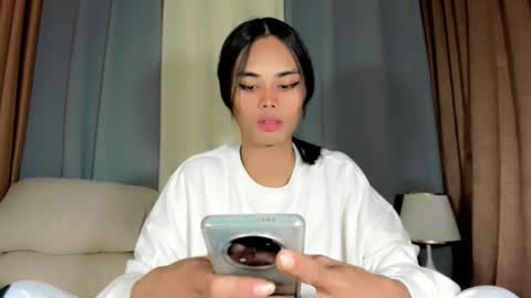 Snapshot of vikkylustfull chatting on February 5, 2026, 2:22 pm vikkylustfull online show from February 5, 2026, 2:22 pm