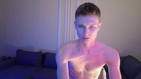 Max online show from June 3, 2026, 7:19 pm