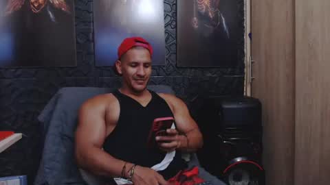 Viktor Herrera online show from July 23, 2026, 3:04 am