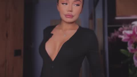 Viktoria www online show from March 14, 2026, 7:52 pm