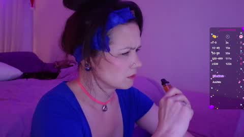 viktoriakiss online show from April 14, 2026, 9:54 pm