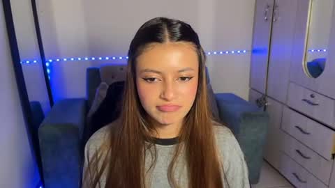 viky_evanss online show from July 12, 2026, 6:10 pm