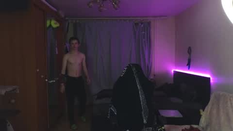 Snapshot of vince__dice chatting on December 14, 2024, 3:15 pm Dimoooooon online show from December 14, 2024, 3:15 pm