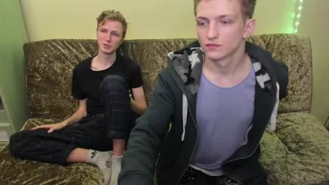 Snapshot of vince__dice chatting on December 27, 2024, 1:28 pm Dimoooooon online show from December 27, 2024, 1:28 pm