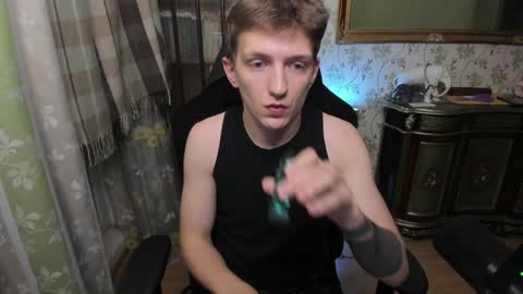 Snapshot of vince__dice chatting on January 30, 2025, 10:41 pm Dimoooooon online show from January 30, 2025, 10:41 pm