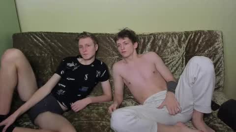 Snapshot of vince__dice chatting on February 10, 2025, 2:30 am Dimoooooon online show from February 10, 2025, 2:30 am