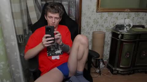 Snapshot of vince__dice chatting on February 13, 2025, 3:50 am Dimoooooon online show from February 13, 2025, 3:50 am