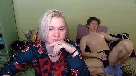 Snapshot of vince__dice chatting on March 8, 2025, 5:49 am Dimoooooon online show from March 8, 2025, 5:49 am