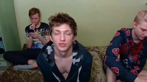 Snapshot of vince__dice chatting on March 8, 2025, 8:25 pm Dimoooooon online show from March 8, 2025, 8:25 pm