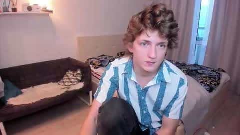 Snapshot of vince__dice chatting on November 15, 2025, 7:49 am Dimoooooon online show from November 15, 2025, 7:49 am