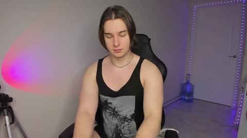 Vincent Strong online show from January 12, 2025, 7:53 am