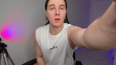 Vincent Strong online show from January 26, 2025, 2:30 pm