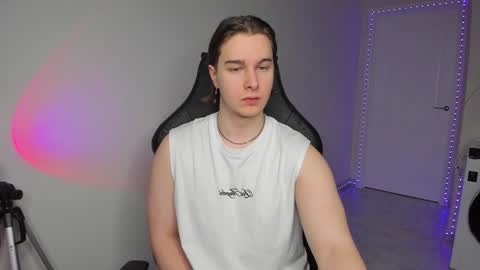 Vincent Strong online show from February 3, 2025, 7:40 am