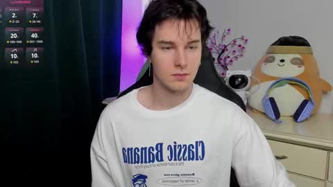 Snapshot of vincent__strong chatting on March 22, 2026, 12:08 pm Vincent Strong online show from March 22, 2026, 12:08 pm