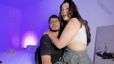 Mia and Vincent online show from May 24, 2026, 1:54 am