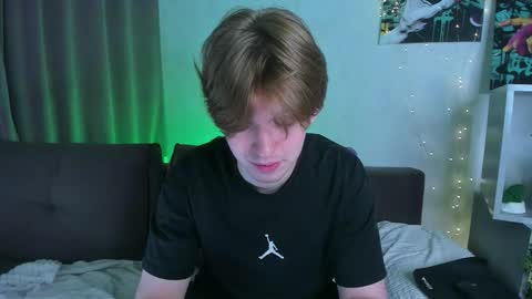 Vincent online show from November 9, 2025, 6:12 am