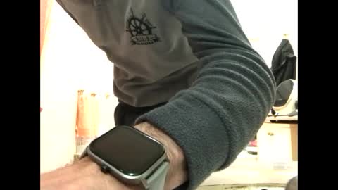 Zenith online show from December 3, 2025, 2:59 pm