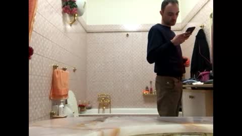 Snapshot of vinmin90 chatting on February 17, 2026, 9:43 pm Zenith online show from February 17, 2026, 9:43 pm