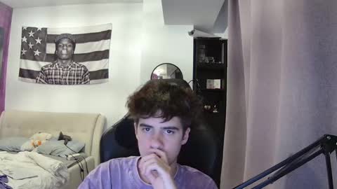 Snapshot of vinnie_06 chatting on October 23, 2025, 7:12 pm vinnie online show from October 23, 2025, 7:12 pm