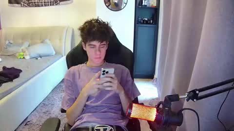 Snapshot of vinnie_06 chatting on November 28, 2025, 7:11 am vinnie online show from November 28, 2025, 7:11 am