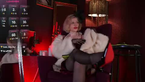 Snapshot of vinyl_kiss chatting on June 29, 2026, 9:04 pm Carrie Next streams Sat Sun 3pm-11pm EST online show from June 29, 2026, 9:04 pm