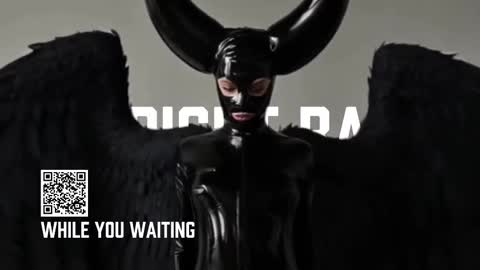 Diva Silvia online show from October 17, 2025, 4:20 pm