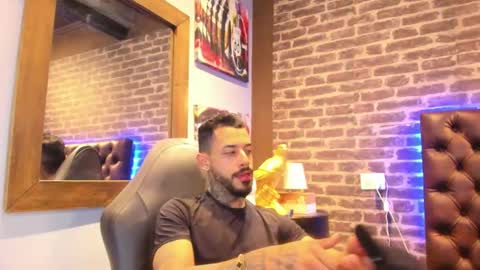 ---Vinzen--- online show from October 16, 2025, 4:24 am