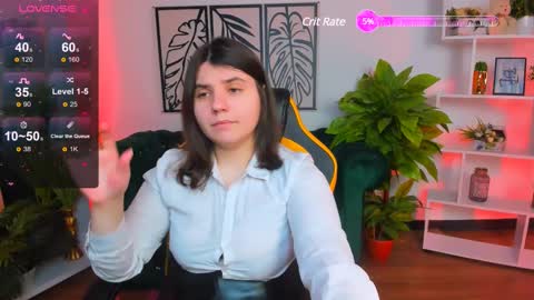 Viola online show from March 12, 2025, 9:13 pm