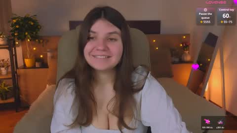 Viola online show from April 17, 2026, 8:01 pm