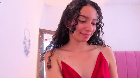 Snapshot of violet__15 chatting on April 25, 2026, 7:22 pm violet__15 online show from April 25, 2026, 7:22 pm