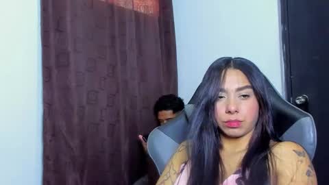 Violet and Myers online show from January 6, 2026, 7:28 pm