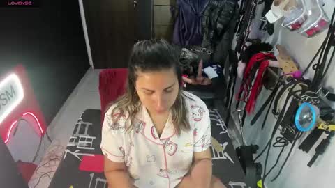 Kim online show from October 21, 2025, 9:48 pm