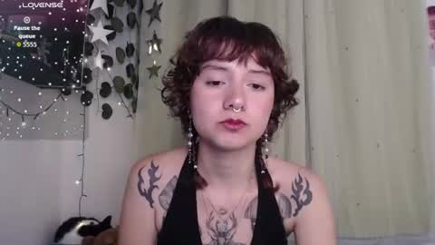 Violet online show from July 3, 2026, 7:37 am