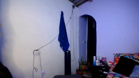 Snapshot of violet_hyuga chatting on October 18, 2025, 2:03 am violet_hyuga online show from October 18, 2025, 2:03 am