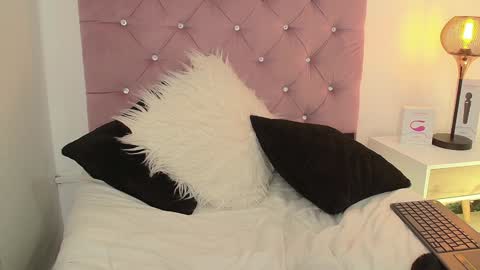 Mary online show from January 14, 2025, 2:22 pm